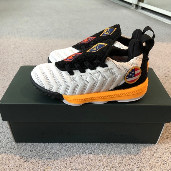 lebron 16 space travel